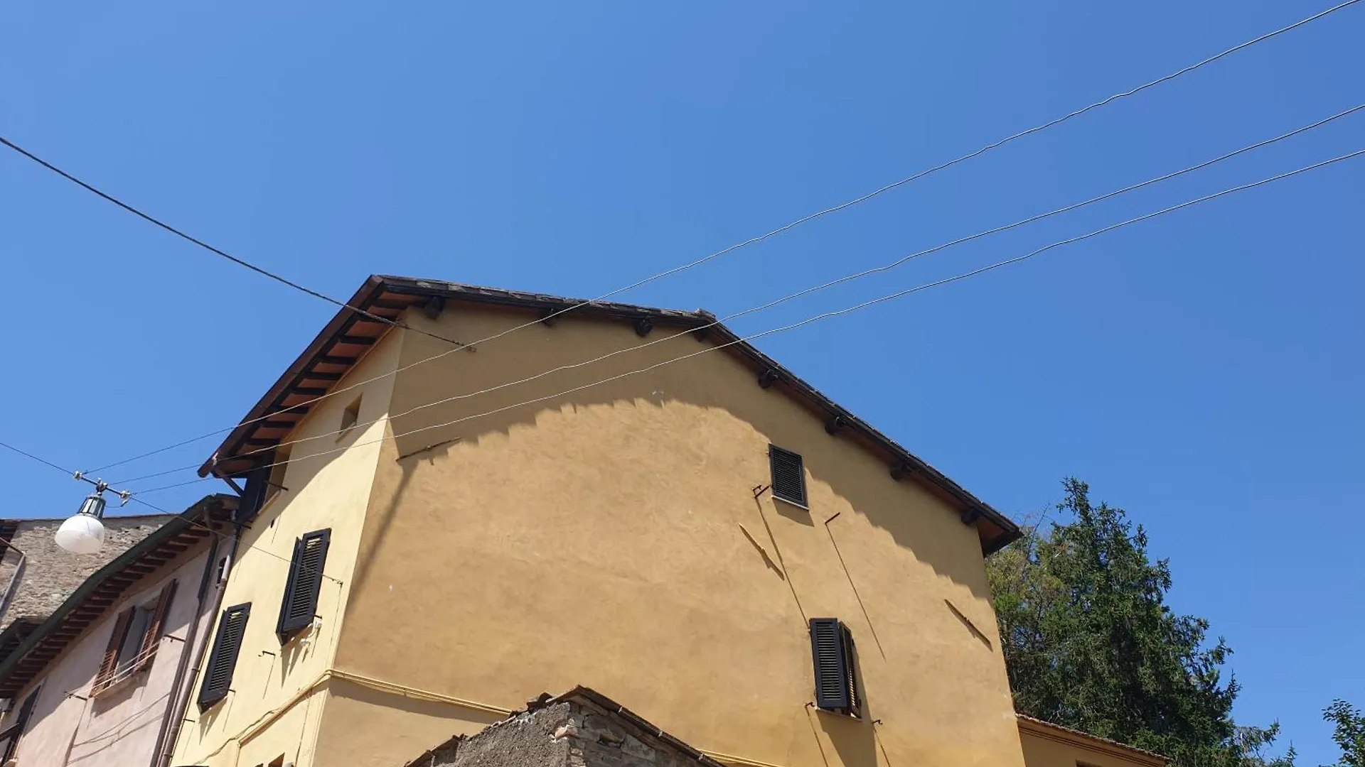 شقة Sebastiano كولّي فال ديلسا إيطاليا